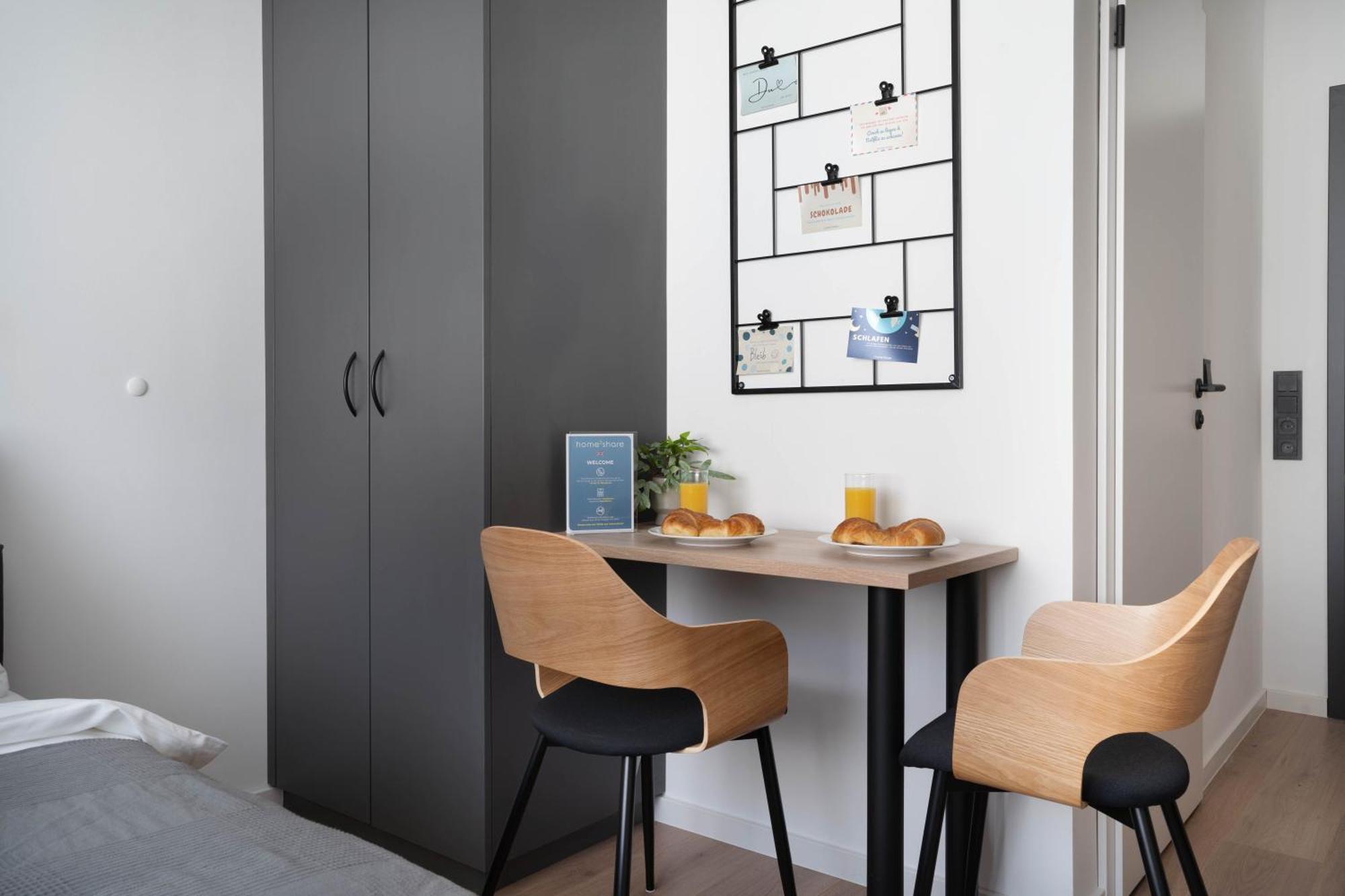 Central Bonn Apartments I Private Parking I Home2Share Extérieur photo